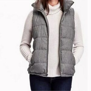 Old Navy | frost free gray quoted fleece lined vest